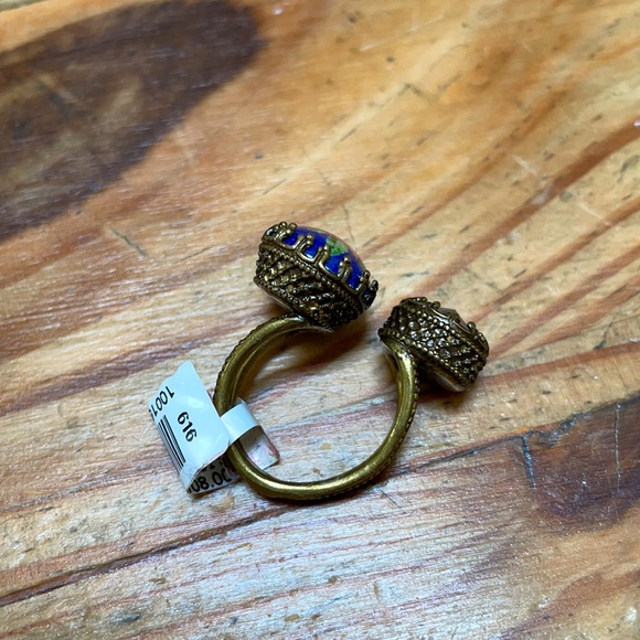 Ring - Picture 3 of 5